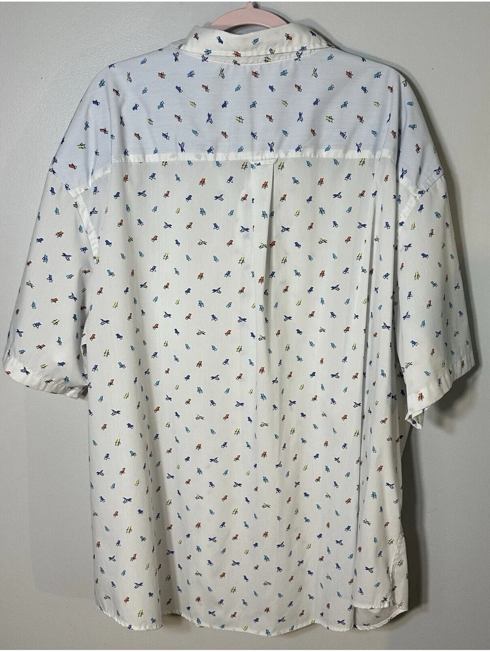 Men’s Izod White Short Sleeve Lightweight Coastal Beach Chair Print Shirt 4XL